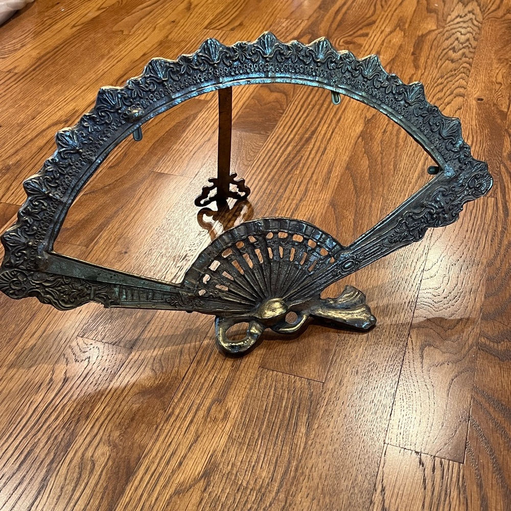 Phot frame cast iron gold antique